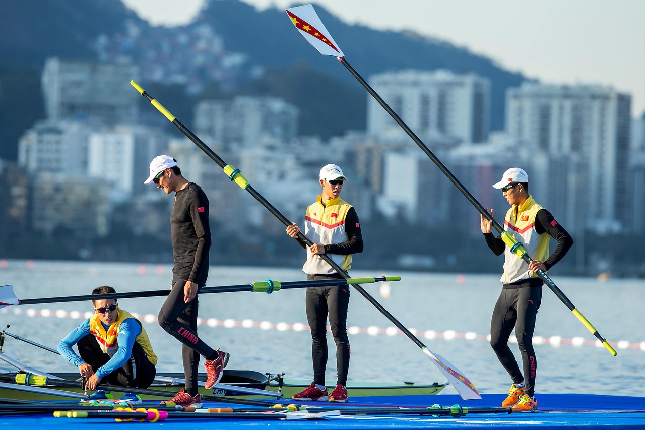 五月高校电竞风云，热血青年的梦想舞台